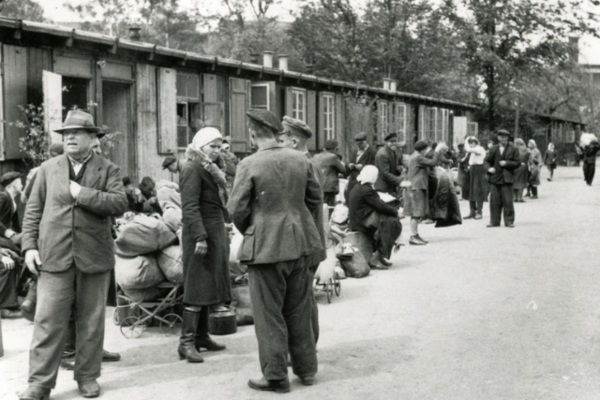 Historische Aufnahme einer Zwangsarbeitsstätte