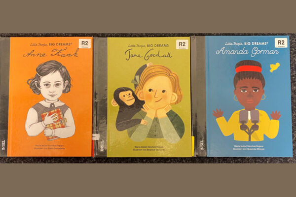 Cover von drei Büchern aus der Reihe "Little People, BIG DREAMS"